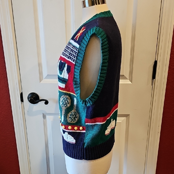 Vintage Sweater - Picture 2 of 4